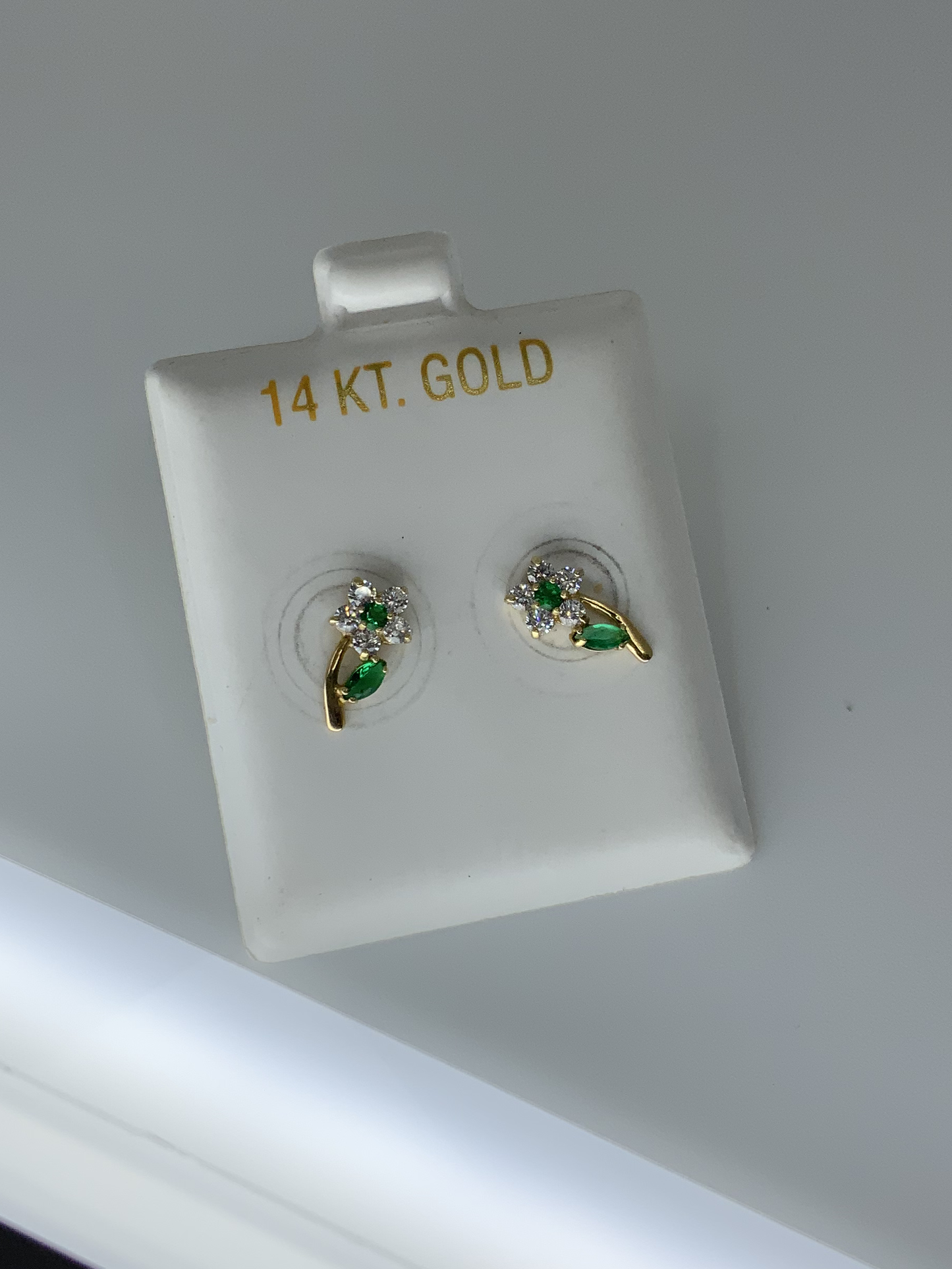 Arete 5.0mm Oro 14K